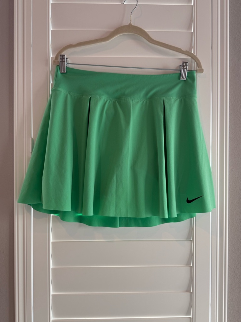Nike Women's Mint Green Tennis Skirt with Swoosh